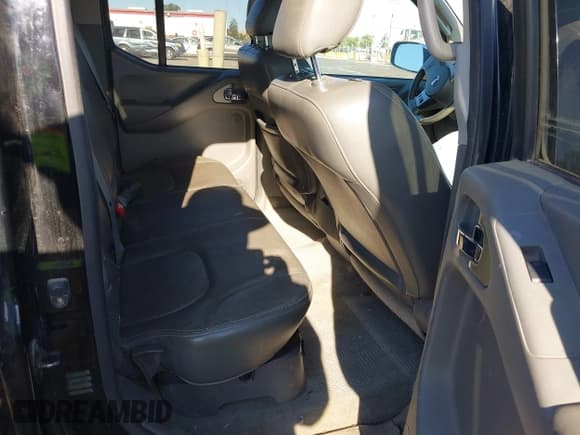 ✅ 2011 Nissan Frontier Pro-4X • VIN: 1N6AD0EV7BC440969 • Lot: 42968301. Listed on IAAI with 165,210 mi. Free auction sales archive from the USA and detailed vehicle history report at DreamBid. Image 8.