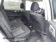 ✅ 2019 Nissan Pathfinder S • VIN: 5N1DR2MMXKC614616 • Lot: 43733470. Listed on IAAI with 114,204 mi. Free auction sales archive from the USA and detailed vehicle history report at DreamBid. Image 8.