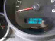 2010 Chevrolet Silverado 1500 Work Truck z VIN 1GCPCPEA1AZ215626, wystawiony jako IAAI lot #43373577 z przebiegiem 286 892 mil mil oraz . Historia ofert i sprzedaży dostępna na DreamBid. Obrazek 14.