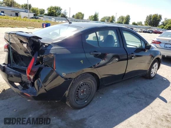 ✅ 2021 Nissan Versa S • VIN: 3N1CN8DV8ML896353 • Lot: 71926025. Wystawiony na Copart z przebiegiem 53 518 mil. Bezpłatny archiwum sprzedaży aukcyjnych z USA i szczegółowy raport historii pojazdu na DreamBid. Zdjęcie 3.