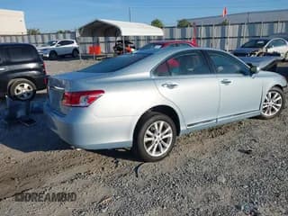 ✅ 2010 Lexus ES 330 • VIN: JTHBK1EGXA2362212 • Lot: 43202527. Listed on IAAI with Not provided. Free auction sales archive from the USA and detailed vehicle history report at DreamBid. Image 4.