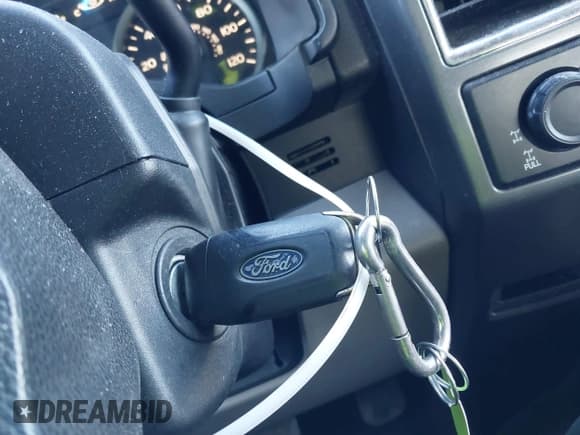 ✅ 2015 Ford F-150 XLT • VIN: 1FTFW1EF5FFA01338 • Lot: 41975939. Listed on IAAI with 109,305 mi. Free auction sales archive from the USA and detailed vehicle history report at DreamBid. Image 11.