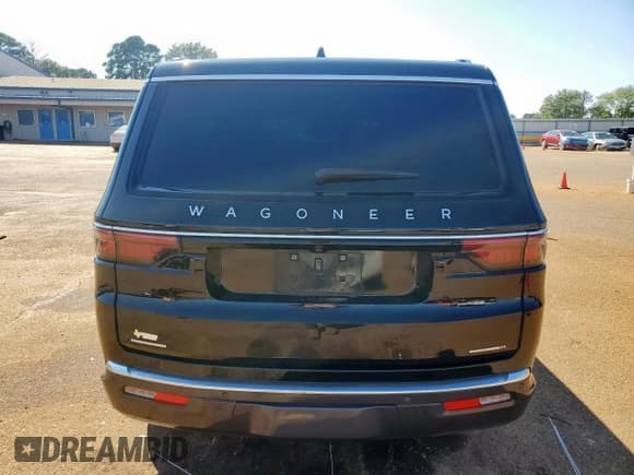 ✅ 2022 Jeep Wagoneer Series II • VIN: 1C4SJVBT6NS160034 • Lot: 71732215. Wystawiony na Copart z przebiegiem 42 033 mil. Bezpłatny archiwum sprzedaży aukcyjnych z USA i szczegółowy raport historii pojazdu na DreamBid. Zdjęcie 6.