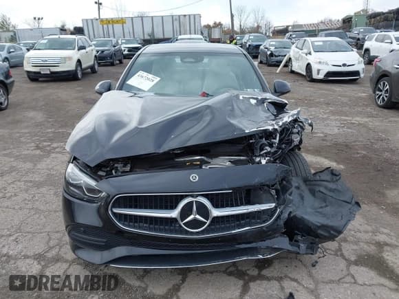 ✅ 2022 Mercedes-Benz C 300 • VIN: W1KAF4HB0NR040149 • Лот: 43672028. Опубликован ранее на IAAI с пробегом 46 166 миль. Бесплатный доступ к архиву аукционных продаж из США и подробный отчёт об истории автомобиля на DreamBid. Изображение 12.