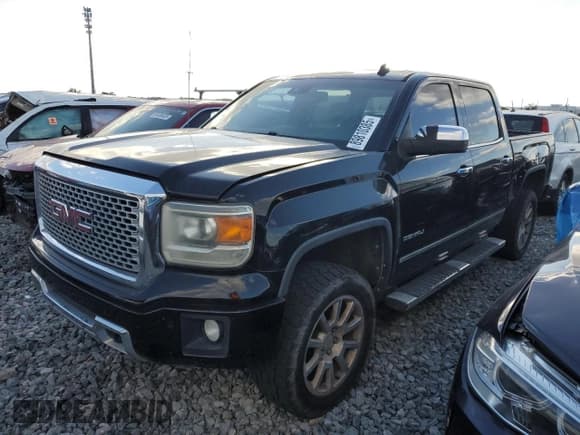 ✅ 2014 GMC Sierra 1500 Denali • VIN: 3GTU2WECXEG465163 • Lot: 89810385. Wystawiony na Copart z przebiegiem 197 493 mil. Bezpłatny archiwum sprzedaży aukcyjnych z USA i szczegółowy raport historii pojazdu na DreamBid. Zdjęcie 1.