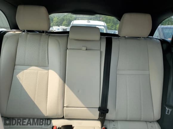 ✅ 2021 Land Rover Range Rover Velar R-Dynamic S • VIN: SALYT2EU7MA302637 • Lot: 67576565. Wystawiony na Copart z przebiegiem 44 459 mil. Bezpłatny archiwum sprzedaży aukcyjnych z USA i szczegółowy raport historii pojazdu na DreamBid. Zdjęcie 10.