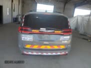 ✅ 2022 Chrysler Pacifica Touring L • VIN: 2C4RC1BG7NR114198 • Лот: 84429035. Опубликован ранее на Copart с пробегом 163 625 миль. Бесплатный доступ к архиву аукционных продаж из США и подробный отчёт об истории автомобиля на DreamBid. Изображение 6.