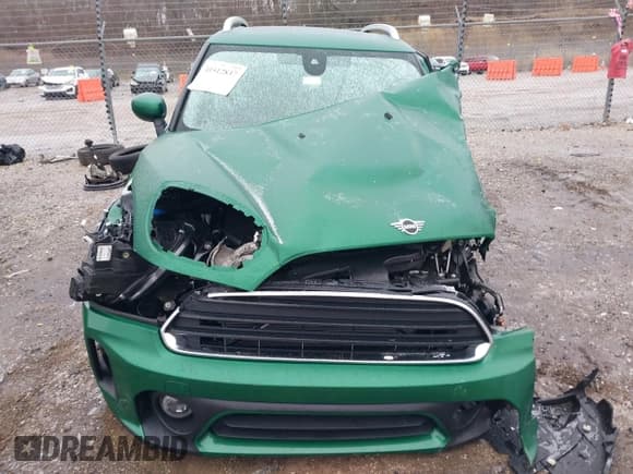 ✅ 2022 MINI Countryman Cooper • VIN: WMZ43BR01N3N32385 • Lot: 41512837. Listed on IAAI with 69,616 mi. Free auction sales archive from the USA and detailed vehicle history report at DreamBid. Image 13.