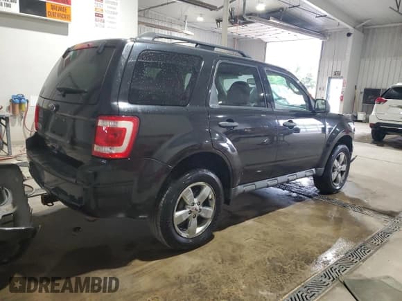 ✅ 2011 Ford Escape XLT • VIN: 1FMCU9D76BKA53463 • Lot: 85577925. Listed on Copart with 156,130 mi. Free auction sales archive from the USA and detailed vehicle history report at DreamBid. Image 3.