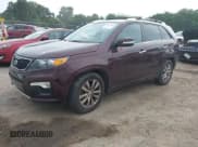 ✅ 2012 Kia Sorento SX • VIN: 5XYKW4A29CG283771 • Lot: 42697543. Wystawiony na IAAI z przebiegiem Nie podano. Bezpłatny archiwum sprzedaży aukcyjnych z USA i szczegółowy raport historii pojazdu na DreamBid. Zdjęcie 17.