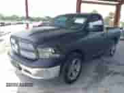 2013 Ram 1500 Express z VIN 3C6JR6AT0DG507821, wystawiony jako IAAI lot #42708345 z przebiegiem 183 346 mil mil oraz . Historia ofert i sprzedaży dostępna na DreamBid. Obrazek 2.