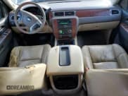 ✅ 2013 Chevrolet Silverado 2500HD LTZ • VIN: 1GC1KYE8XDF202603 • Lot: 73151244. Wystawiony na Copart z przebiegiem 394 152 mil. Bezpłatny archiwum sprzedaży aukcyjnych z USA i szczegółowy raport historii pojazdu na DreamBid. Zdjęcie 8.