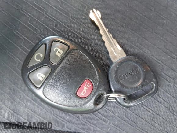 ✅ 2013 GMC Sierra 1500 SLE • VIN: 3GTP2VE70DG301560 • Лот: 43567798. Опубликован ранее на IAAI с пробегом 147 389 миль. Бесплатный доступ к архиву аукционных продаж из США и подробный отчёт об истории автомобиля на DreamBid. Изображение 11.