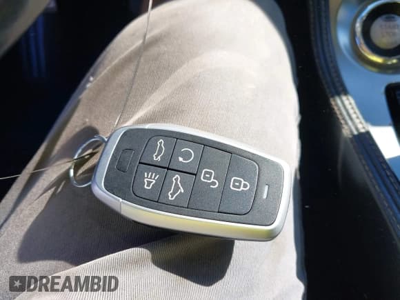 ✅ 2017 Nissan Maxima SR • VIN: 1N4AA6AP1HC440048 • Лот: 43586827. Опубликован ранее на IAAI с пробегом 158 121 миль. Бесплатный доступ к архиву аукционных продаж из США и подробный отчёт об истории автомобиля на DreamBid. Изображение 11.