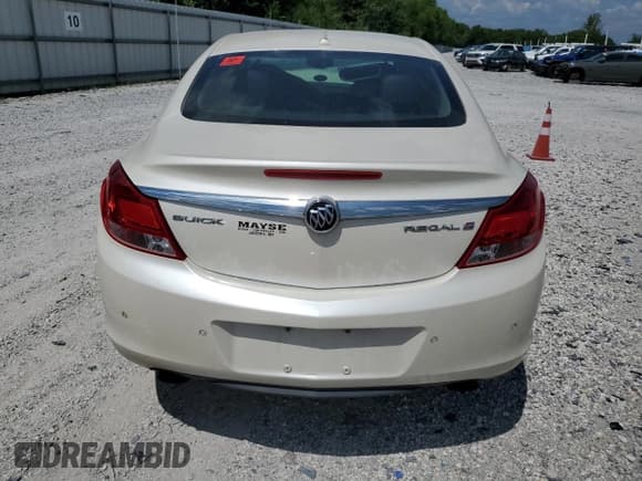 ✅ 2013 Buick Regal Turbo Premium 2 • VIN: 2G4GT5GV0D9219486 • Lot: 69773365. Wystawiony na Copart z przebiegiem Nie podano. Bezpłatny archiwum sprzedaży aukcyjnych z USA i szczegółowy raport historii pojazdu na DreamBid. Zdjęcie 6.