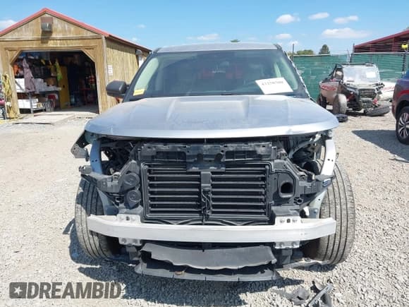 ✅ 2020 Ford Explorer • VIN: 1FMSK8BHXLGC98066 • Lot: 43250380. Wystawiony na IAAI z przebiegiem 94 856 mil. Bezpłatny archiwum sprzedaży aukcyjnych z USA i szczegółowy raport historii pojazdu na DreamBid. Zdjęcie 13.