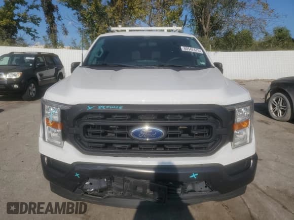 ✅ 2022 Ford F-150 XL • VIN: 1FTFX1C52NKE45841 • Лот: 80542475. Опубликован ранее на Copart с пробегом 60 980 миль. Бесплатный доступ к архиву аукционных продаж из США и подробный отчёт об истории автомобиля на DreamBid. Изображение 5.
