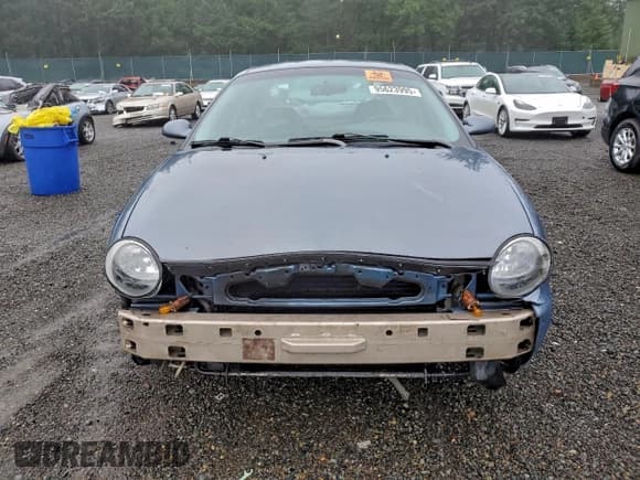 ✅ 1999 Ford Taurus SE • VIN: 1FAFP53U6XG135640 • Lot: 95623995. Listed on Copart with 166,389 mi. Free auction sales archive from the USA and detailed vehicle history report at DreamBid. Image 5.