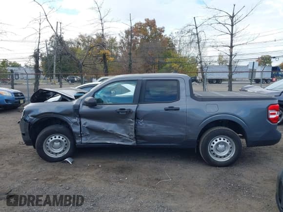 ✅ 2023 Ford Maverick XLT • VIN: 3FTTW8E32PRB01208 • Лот: 43569643. Опубликован ранее на IAAI с пробегом 30 072 миль. Бесплатный доступ к архиву аукционных продаж из США и подробный отчёт об истории автомобиля на DreamBid. Изображение 14.