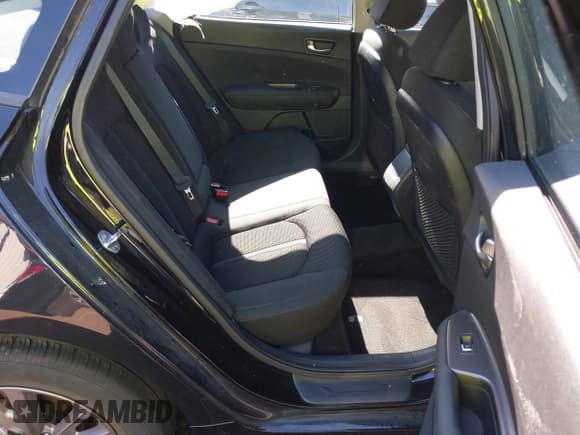 ✅ 2020 Kia Optima LX • VIN: 5XXGT4L39LG402346 • Lot: 43642865. Listed on IAAI with Not provided. Free auction sales archive from the USA and detailed vehicle history report at DreamBid. Image 8.