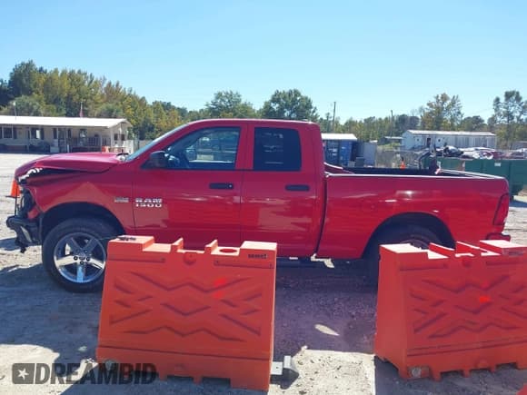 ✅ 2014 Ram 1500 Express • VIN: 1C6RR6FT0ES203975 • Lot: 43448085. Listed on IAAI with 131,165 mi. Free auction sales archive from the USA and detailed vehicle history report at DreamBid. Image 14.