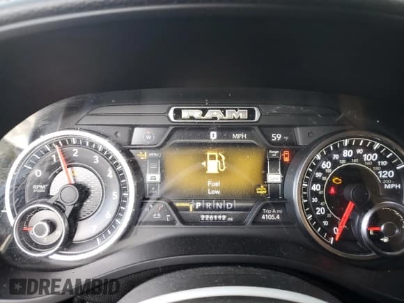 ✅ 2019 Ram 1500 Laramie • VIN: 1C6SRFJT6KN562461 • Лот: 90076215. Опубликован ранее на Copart с пробегом 226 112 миль. Бесплатный доступ к архиву аукционных продаж из США и подробный отчёт об истории автомобиля на DreamBid. Изображение 9.
