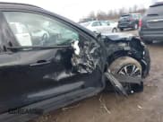 ✅ 2022 Ford Escape SEL • VIN: 1FMCU9H9XNUA43720 • Lot: 43773015. Wystawiony na IAAI z przebiegiem 23 741 mil. Bezpłatny archiwum sprzedaży aukcyjnych z USA i szczegółowy raport historii pojazdu na DreamBid. Zdjęcie 17.