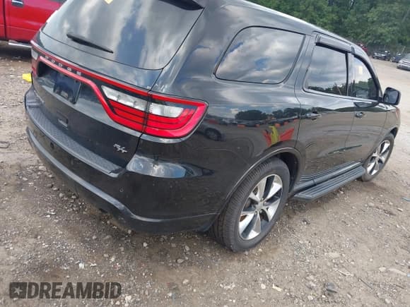 ✅ 2015 Dodge Durango R/T • VIN: 1C4SDHCT8FC826569 • Lot: 43143787. Listed on IAAI with Not provided. Free auction sales archive from the USA and detailed vehicle history report at DreamBid. Image 4.