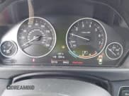 ✅ 2016 BMW 3 Series 320i xDrive • VIN: WBA8A3C51GK689177 • Lot: 43713827. Wystawiony na IAAI z przebiegiem 72 114 mil. Bezpłatny archiwum sprzedaży aukcyjnych z USA i szczegółowy raport historii pojazdu na DreamBid. Zdjęcie 7.