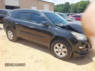 2014 Chevrolet Traverse LT z VIN 1GNKVGKD3EJ157677, wystawiony jako IAAI lot #42640856 z przebiegiem 151 247 mil mil oraz . Historia ofert i sprzedaży dostępna na DreamBid. Obrazek 1.