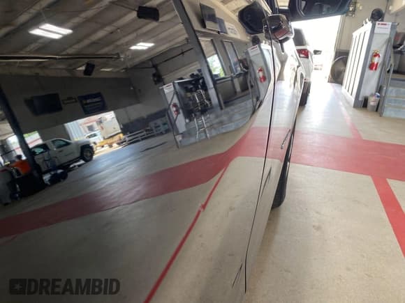 ✅ 2023 Chevrolet Equinox LT • VIN: 3GNAXTEG2PL253042 • Лот: 42947560. Опубликован ранее на IAAI с пробегом 54 630 миль. Бесплатный доступ к архиву аукционных продаж из США и подробный отчёт об истории автомобиля на DreamBid. Изображение 1.