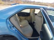 ✅ 2013 Toyota Camry SE • VIN: 4T1BF1FK9DU643852 • Lot: 43700530. Wystawiony na IAAI z przebiegiem 171 706 mil. Bezpłatny archiwum sprzedaży aukcyjnych z USA i szczegółowy raport historii pojazdu na DreamBid. Zdjęcie 8.