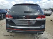 ✅ 2022 Volkswagen Atlas SE • VIN: 1V2DP2CA2NC554450 • Lot: 51267765. Listed on Copart with 48,895 mi. Free auction sales archive from the USA and detailed vehicle history report at DreamBid. Image 6.