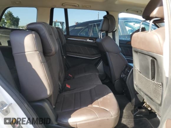 ✅ 2017 Mercedes-Benz GLS 63 AMG • VIN: 4JGDF7FE4HA928830 • Lot: 85007295. Wystawiony na Copart z przebiegiem 48 853 mil. Bezpłatny archiwum sprzedaży aukcyjnych z USA i szczegółowy raport historii pojazdu na DreamBid. Zdjęcie 11.