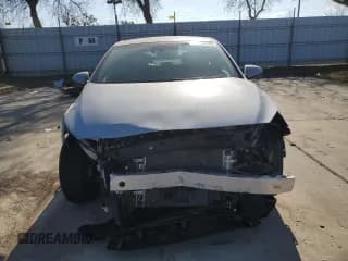 ✅ 2022 Hyundai Ioniq Blue • VIN: KMHC65LC8NU281734 • Lot: 42802745. Wystawiony na Copart z przebiegiem 40 832 mil. Bezpłatny archiwum sprzedaży aukcyjnych z USA i szczegółowy raport historii pojazdu na DreamBid. Zdjęcie 5.