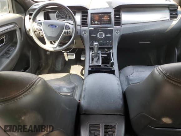 ✅ 2014 Ford Taurus SHO • VIN: 1FAHP2KT2EG171046 • Lot: 54938865. Wystawiony na Copart z przebiegiem 178 126 mil. Bezpłatny archiwum sprzedaży aukcyjnych z USA i szczegółowy raport historii pojazdu na DreamBid. Zdjęcie 8.