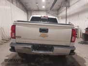 ✅ 2018 Chevrolet Silverado 1500 LTZ • VIN: 3GCUKSEC2JG438770 • Lot: 43505789. Wystawiony na IAAI z przebiegiem 66 201 mil. Bezpłatny archiwum sprzedaży aukcyjnych z USA i szczegółowy raport historii pojazdu na DreamBid. Zdjęcie 16.