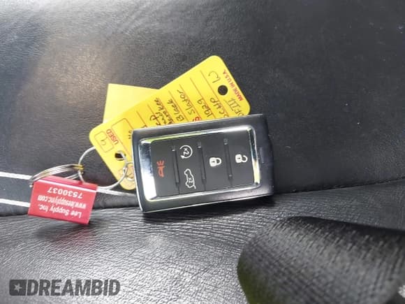 ✅ 2023 Jeep Grand Cherokee Limited • VIN: 1C4RJHBG3P8741929 • Лот: 43158980. Опубликован ранее на IAAI с пробегом 65 605 миль. Бесплатный доступ к архиву аукционных продаж из США и подробный отчёт об истории автомобиля на DreamBid. Изображение 11.