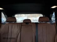 ✅ 2018 BMW X5 xDrive35i • VIN: 5UXKR0C52J0X83778 • Lot: 92028745. Wystawiony na Copart z przebiegiem 125 653 mil. Bezpłatny archiwum sprzedaży aukcyjnych z USA i szczegółowy raport historii pojazdu na DreamBid. Zdjęcie 10.