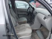 ✅ 2007 Chevrolet HHR LS • VIN: 3GNDA13D07S536069 • Lot: 41422895. Listed on IAAI with 226,340 mi. Free auction sales archive from the USA and detailed vehicle history report at DreamBid. Image 5.