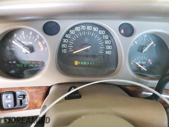 ✅ 2000 Buick LeSabre Limited • VIN: 1G4HR54KXYU139070 • Lot: 61306035. Listed on Copart with 183,354 mi. Free auction sales archive from the USA and detailed vehicle history report at DreamBid. Image 9.