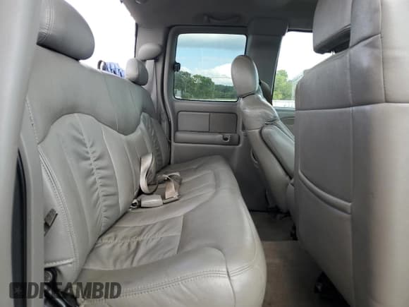 ✅ 2002 Chevrolet Silverado 1500 LT • VIN: 2GCEC19T721146080 • Lot: 69880085. Listed on Copart with 273,790 mi. Free auction sales archive from the USA and detailed vehicle history report at DreamBid. Image 10.