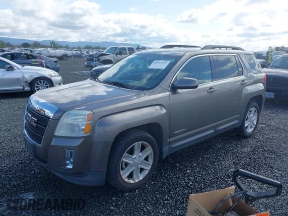 ✅ 2010 GMC Terrain SLT-1 • VIN: 2CTFLGEWXA6236529 • Лот: 41933052. Опубликован ранее на IAAI с пробегом 132 082 миль. Бесплатный доступ к архиву аукционных продаж из США и подробный отчёт об истории автомобиля на DreamBid. Изображение 2.