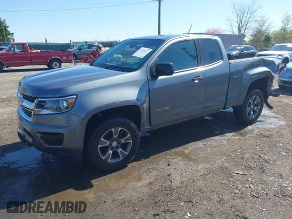 ✅ 2019 Chevrolet Colorado 2WD Work Truck • VIN: 1GCHSBEA6K1123485 • Lot: 41995652. Wystawiony na IAAI z przebiegiem 54 947 mil. Bezpłatny archiwum sprzedaży aukcyjnych z USA i szczegółowy raport historii pojazdu na DreamBid. Zdjęcie 2.