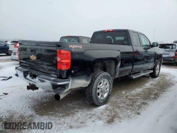 ✅ 2015 Chevrolet Silverado 2500HD LT • VIN: 1GC2KVE80FZ114082 • Лот: 42042535. Опубликован ранее на Copart с пробегом 69 863 миль. Бесплатный доступ к архиву аукционных продаж из США и подробный отчёт об истории автомобиля на DreamBid. Изображение 3.