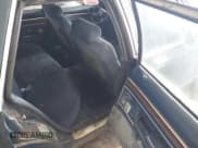 ✅ 1986 Ford Crown Victoria • VIN: 2FABP43F8GX203439 • Lot: 42902863. Wystawiony na IAAI z przebiegiem 1 642 mil. Bezpłatny archiwum sprzedaży aukcyjnych z USA i szczegółowy raport historii pojazdu na DreamBid. Zdjęcie 8.