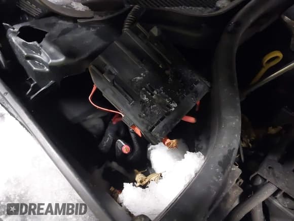 ✅ 2019 Dodge Durango GT Plus • VIN: 1C4RDJDG2KC634128 • Lot: 41328926. Listed on IAAI with Not provided. Free auction sales archive from the USA and detailed vehicle history report at DreamBid. Image 18.