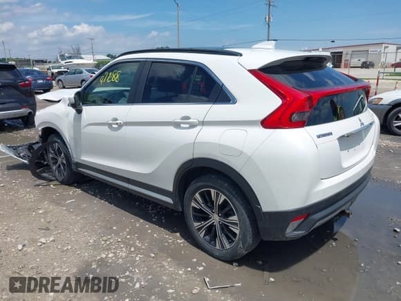 ✅ 2019 Mitsubishi Eclipse Cross SE • VIN: JA4AT5AAXKZ011435 • Lot: 42497288. Wystawiony na IAAI z przebiegiem 62 213 mil. Bezpłatny archiwum sprzedaży aukcyjnych z USA i szczegółowy raport historii pojazdu na DreamBid. Zdjęcie 3.