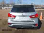 2019 Mitsubishi Outlander ES z VIN JA4AP3AUXKU015629, wystawiony jako IAAI lot #41805253 z przebiegiem 102 754 mil mil oraz . Historia ofert i sprzedaży dostępna na DreamBid. Obrazek 17.