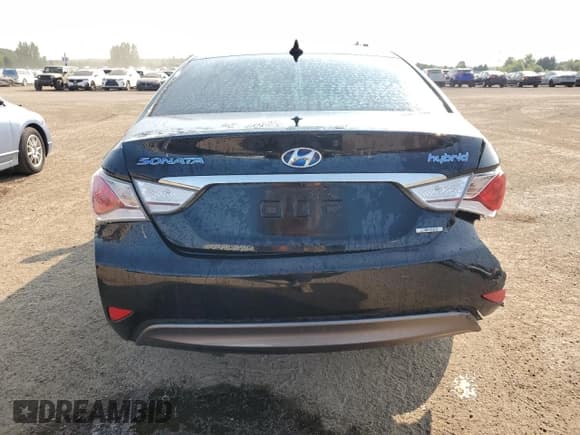 ✅ 2014 Hyundai Sonata Limited • VIN: KMHEC4A44EA118197 • Lot: 67285964. Listed on Copart with 208,020 mi. Free auction sales archive from the USA and detailed vehicle history report at DreamBid. Image 6.